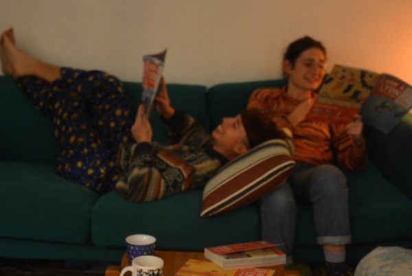 Lecture ambiance sombre de noel