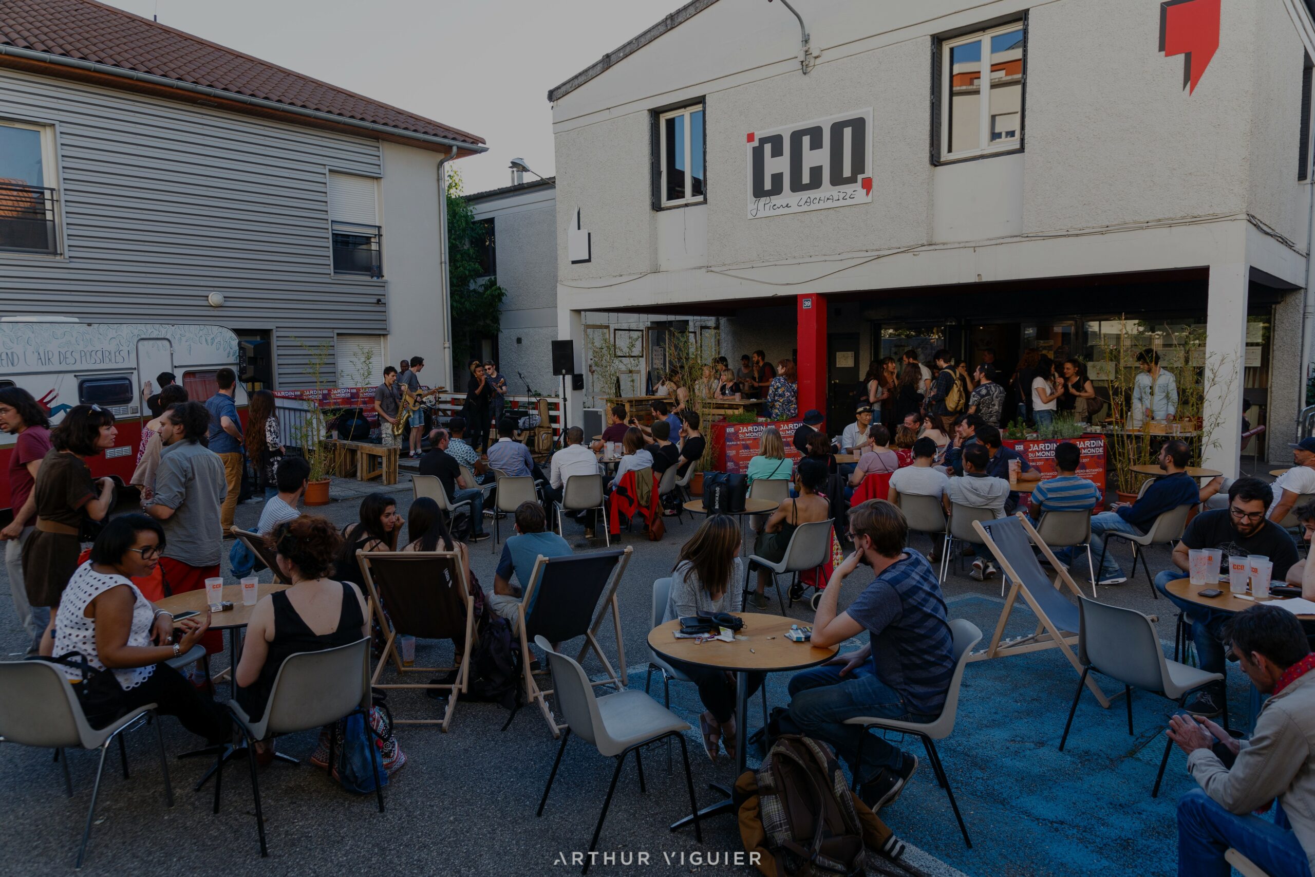 Six portes à pousser pour découvrir comment s&rsquo;engager à la rentrée