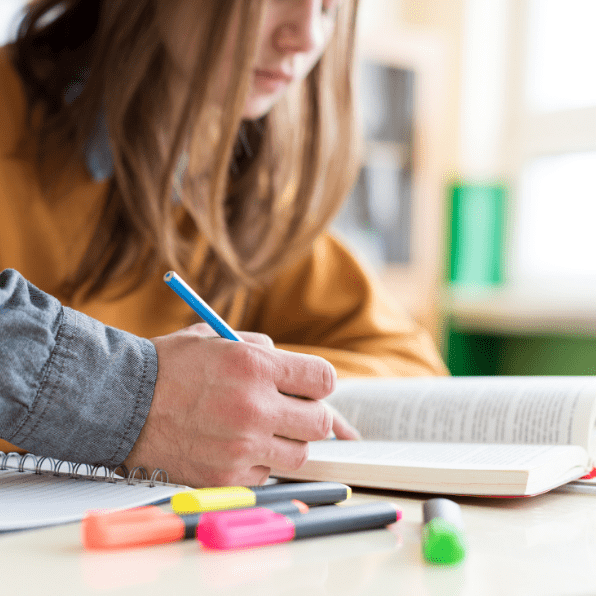 Faites du soutien scolaire auprès de jeunes de Laënnec-Mermoz