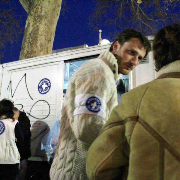 Prenez part à l’accueil d’un centre de soins mobile