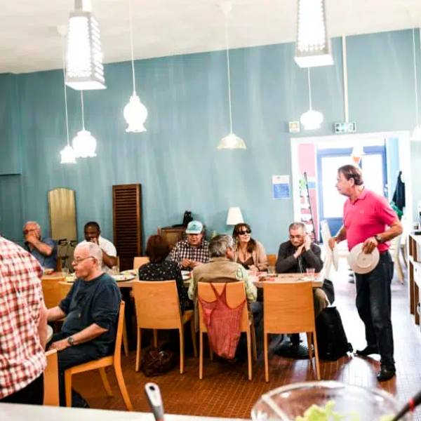 Préparez des repas pour lutter contre la précarité des jeunes