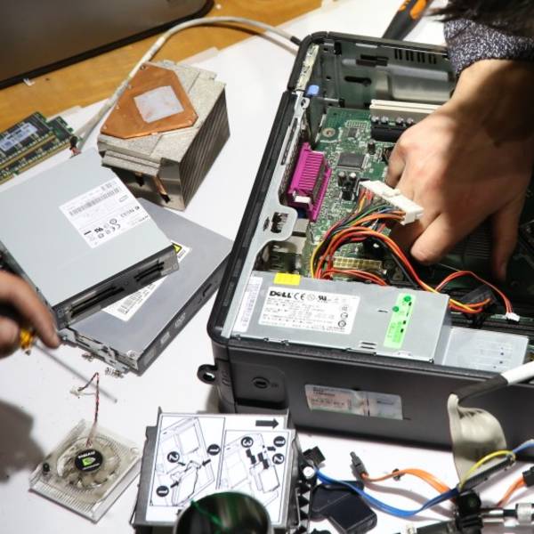 Revendez à prix solidaire des ordinateurs reconditionnés