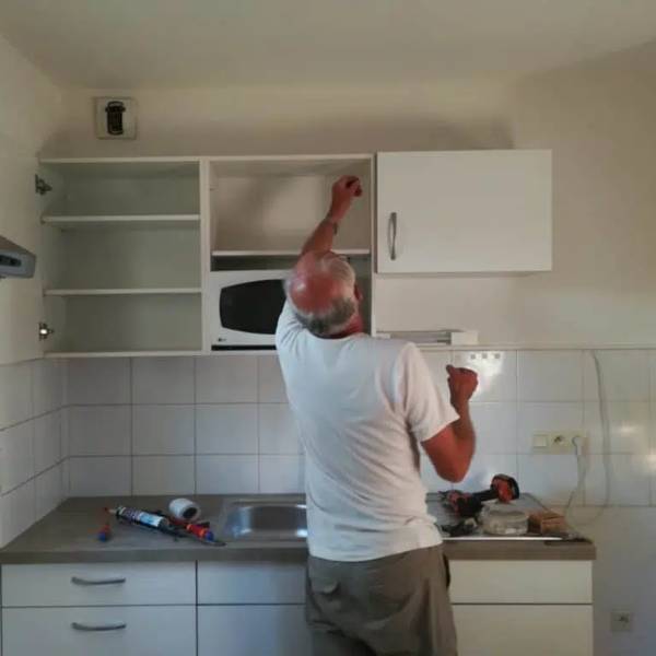 Bricolez avec des personnes en difficulté pour faire de leur logement un lieu accueillant